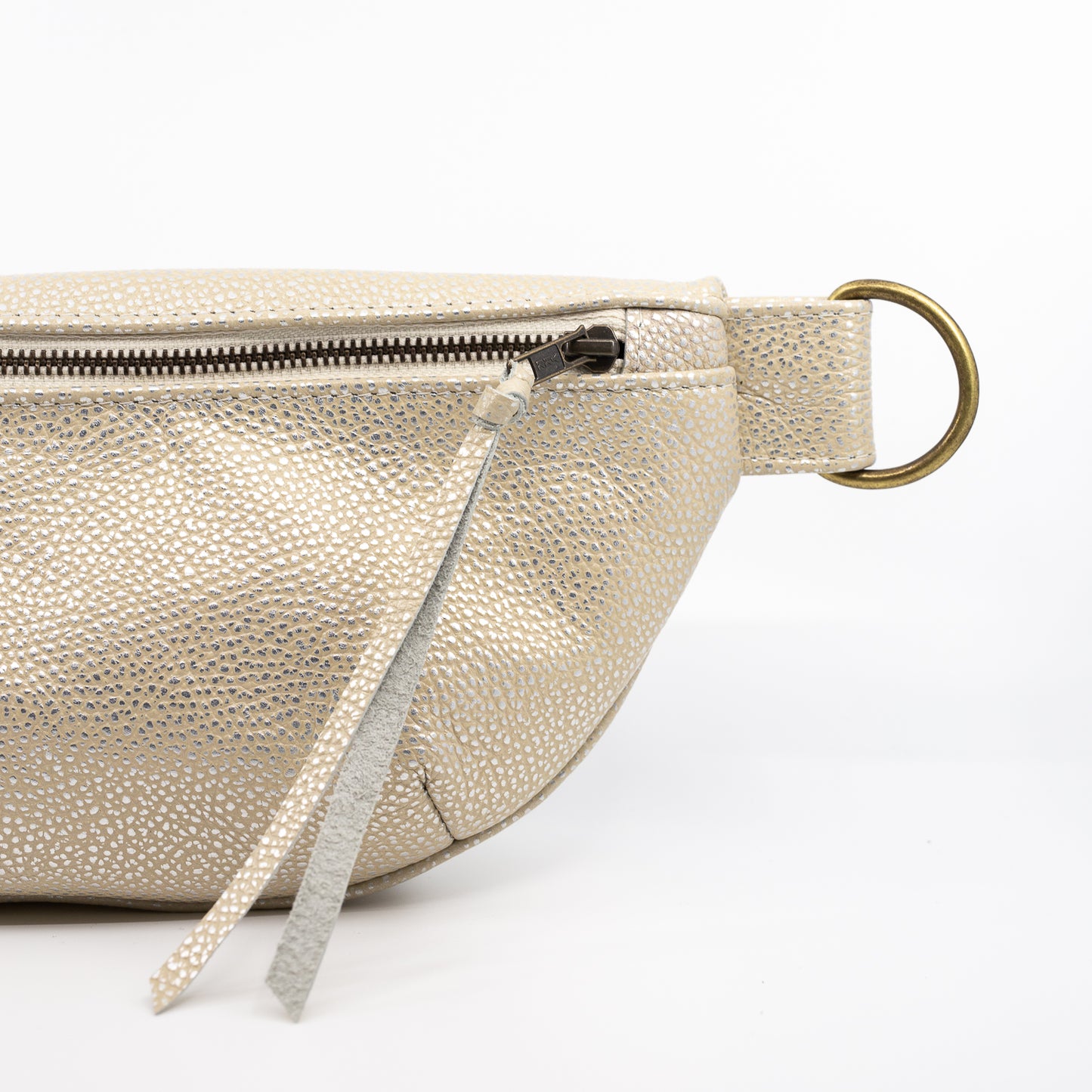 Metallic Cream Leather (pack only)