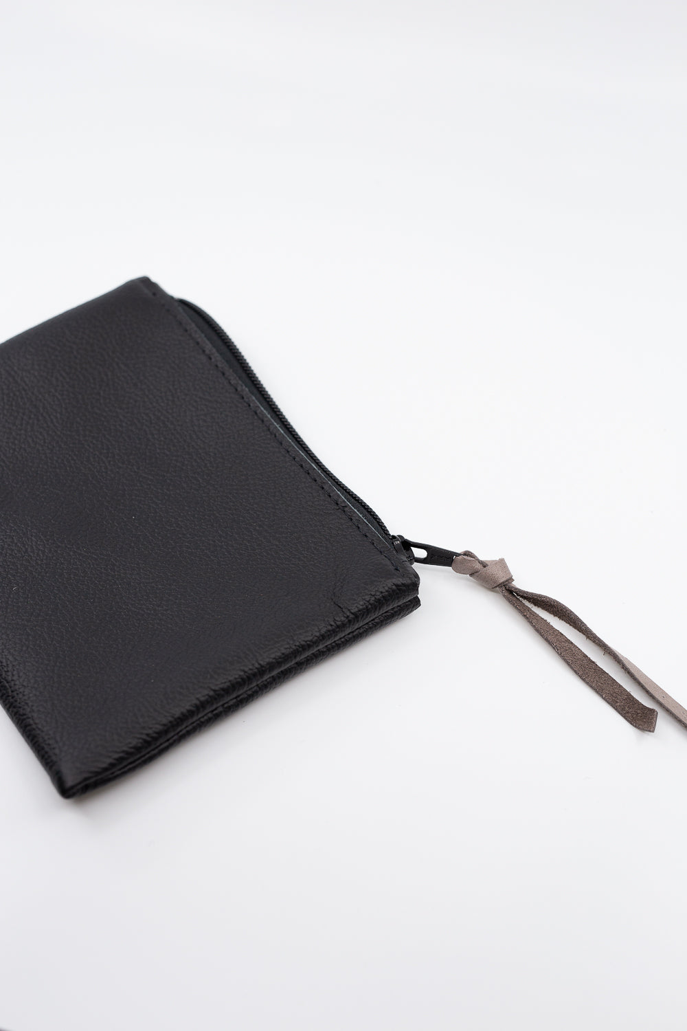 Black - Simple Leather Pouch