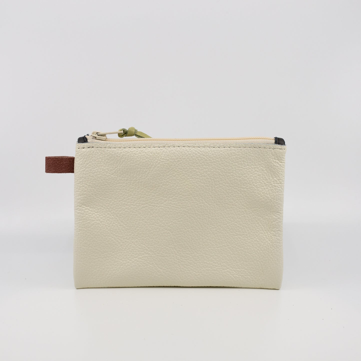 White - Simple Leather Pouch