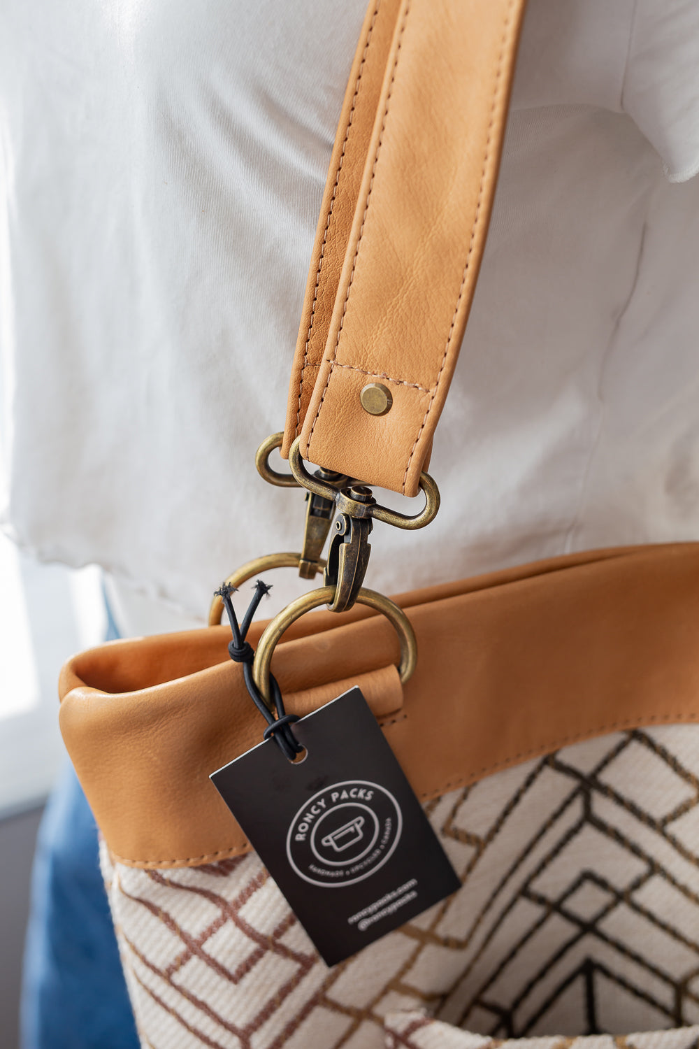 Butterscotch - Leather Shoulder Tote