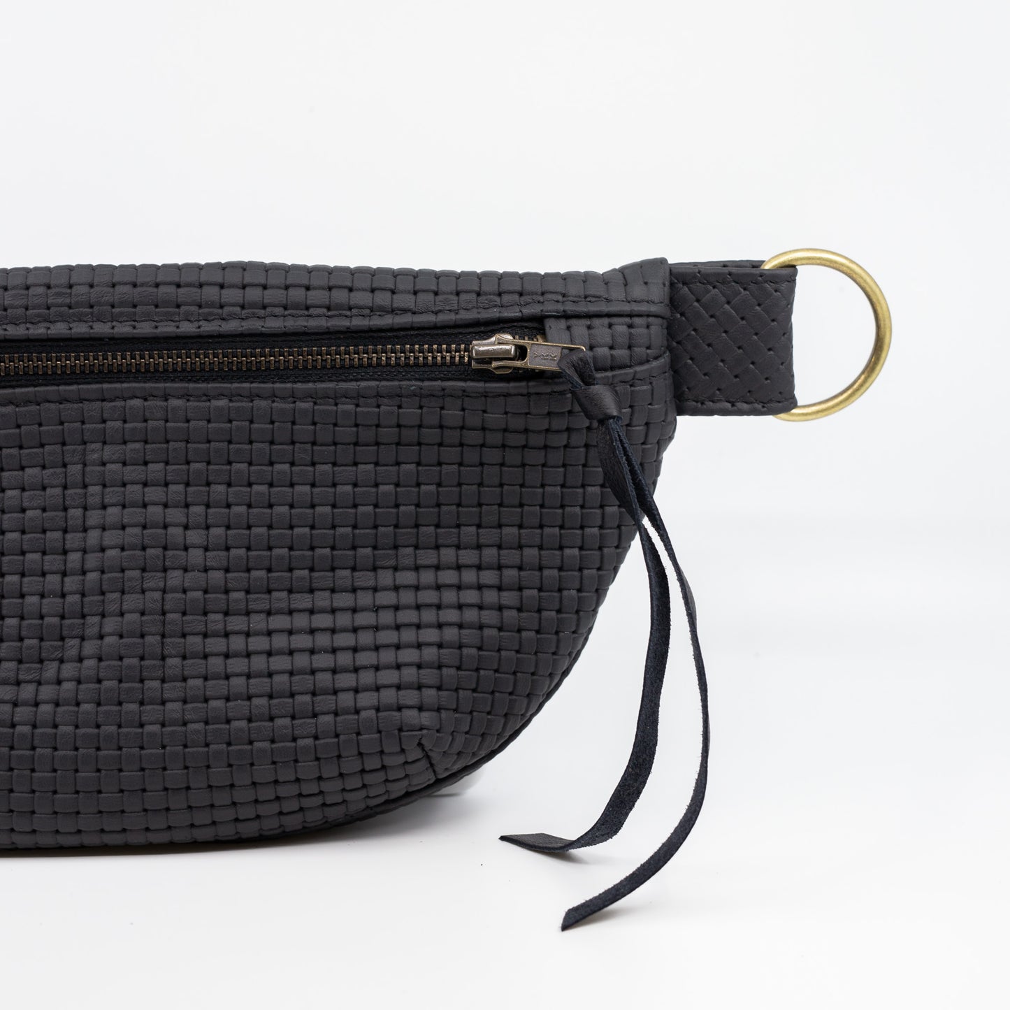 Charcoal Weave Leather (pack only)